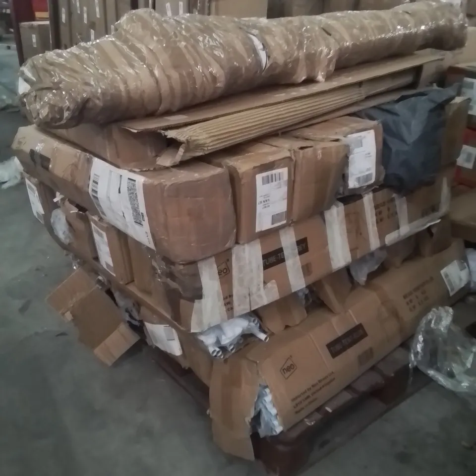 PALLET OF NEO TUBE TENTS