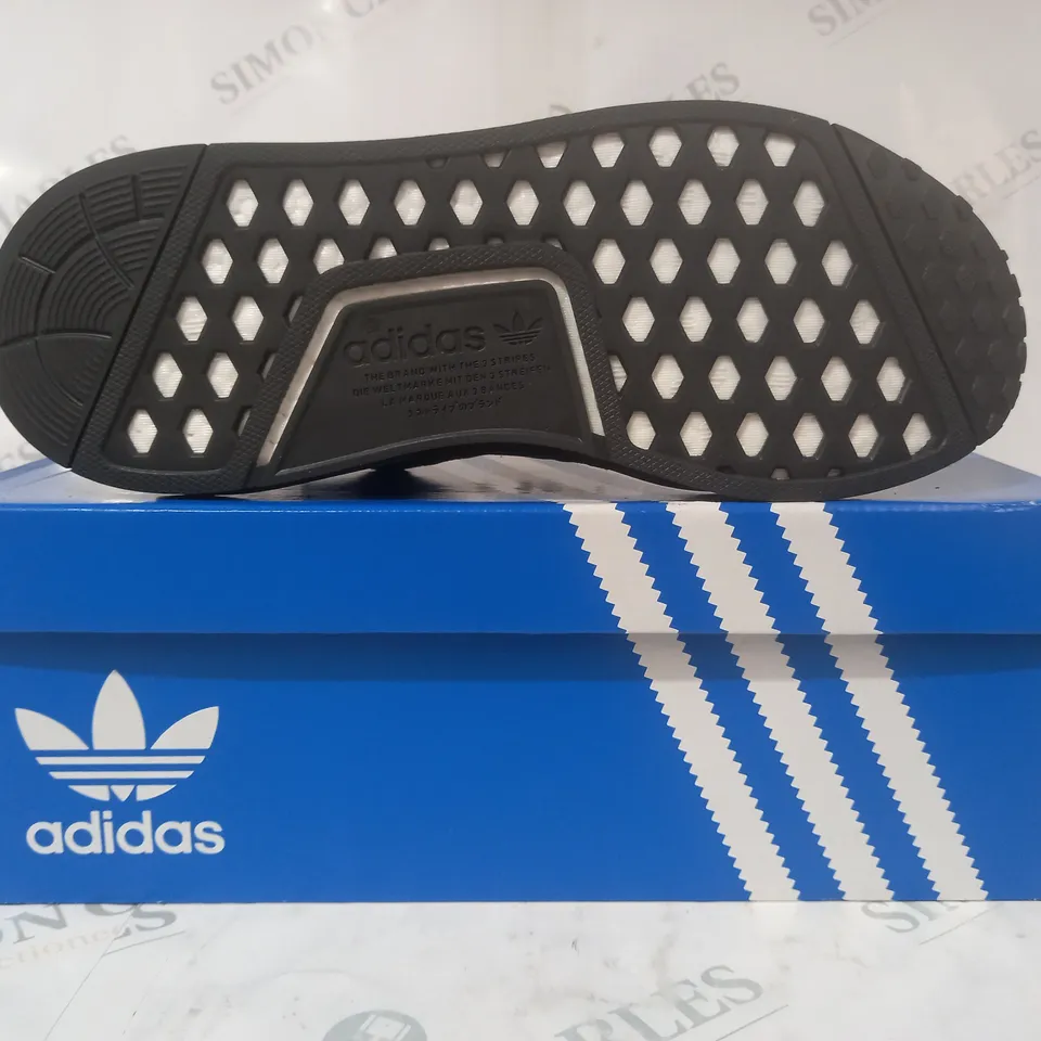 BOXED PAIR OF ADIDAS NMD R1 SHOES IN BLACK UK SIZE 7.5
