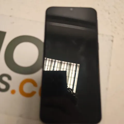 SAMSUNG GALAXY A40