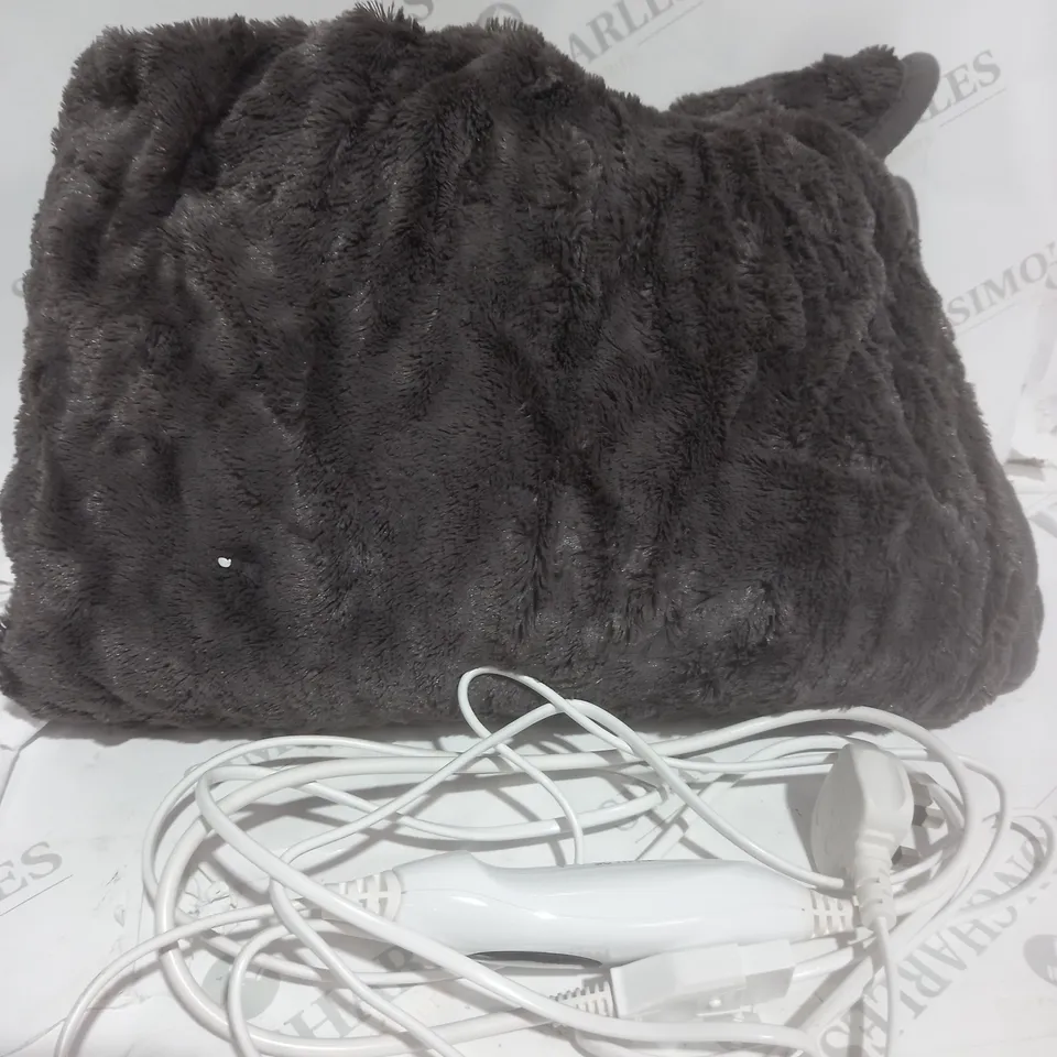 COZEE HOME VELVETSOFT HEATED THROW IN GREY