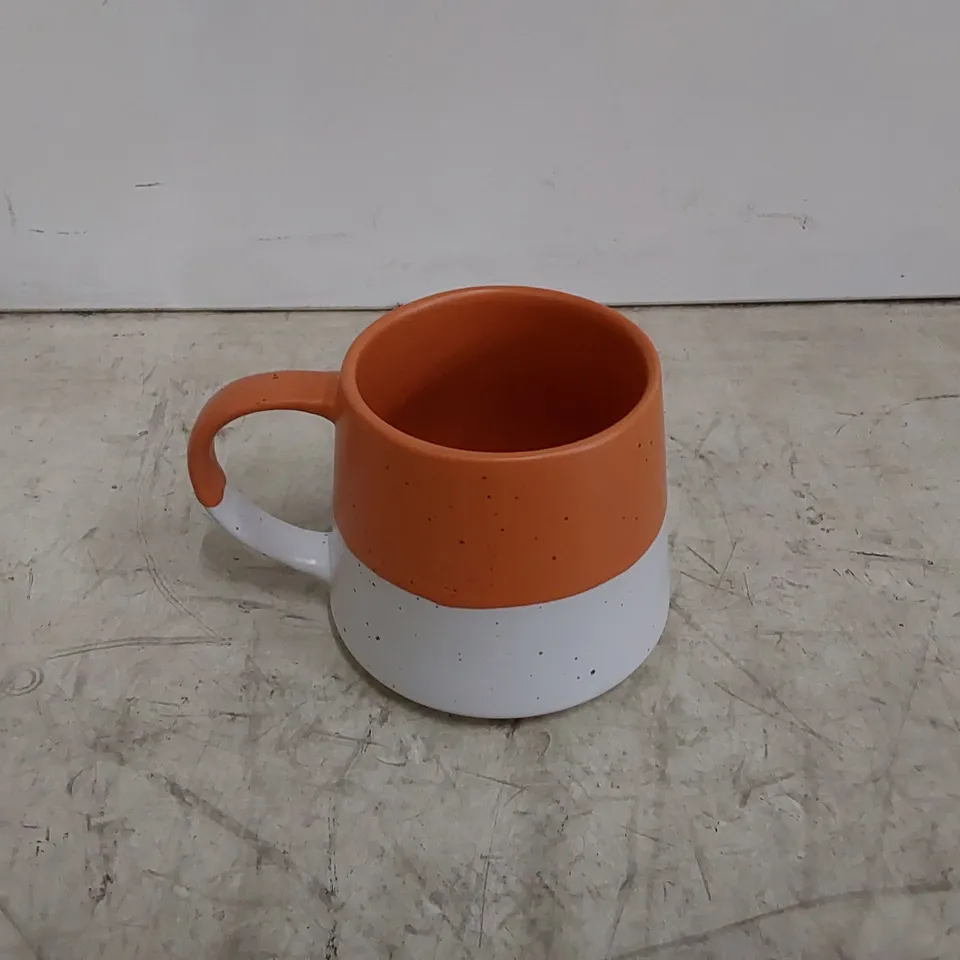 BOXED NICOLA SPRING TWO TONE FLECKED BELLY MUG - BURNT ORANGE - 370ml