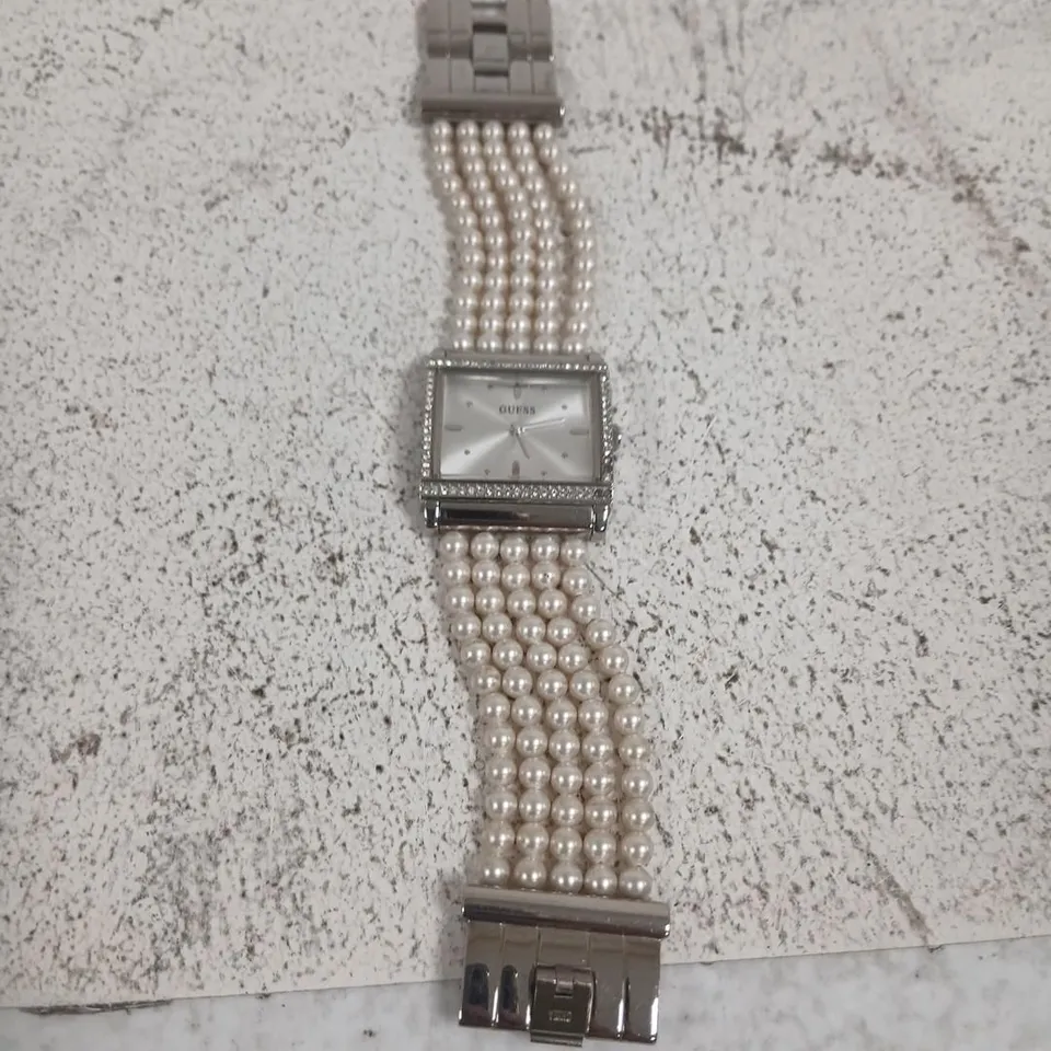 GUESS LADIES' PEARL-BEAD BRACELET STRAP WATCH WITH CRYSTAL BEZEL