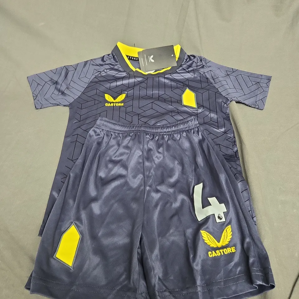 EVERTON FC AWAY SHIRT AND SHORTS - SEBASTIAN 4 SIZE 18 - KIDS