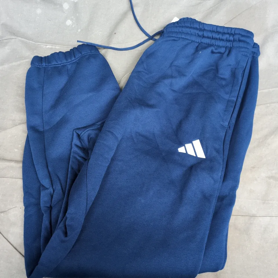 ADIDAS JOGGERS IN BLUE - LARGE