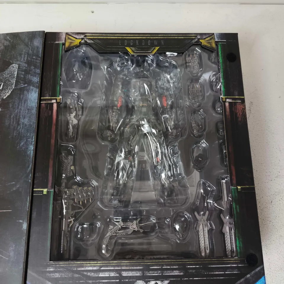 TRANSFORMERS: AGE OF EXTINCTION – LOCKDOWN FIGURE BY THREEZERO (BOXED)