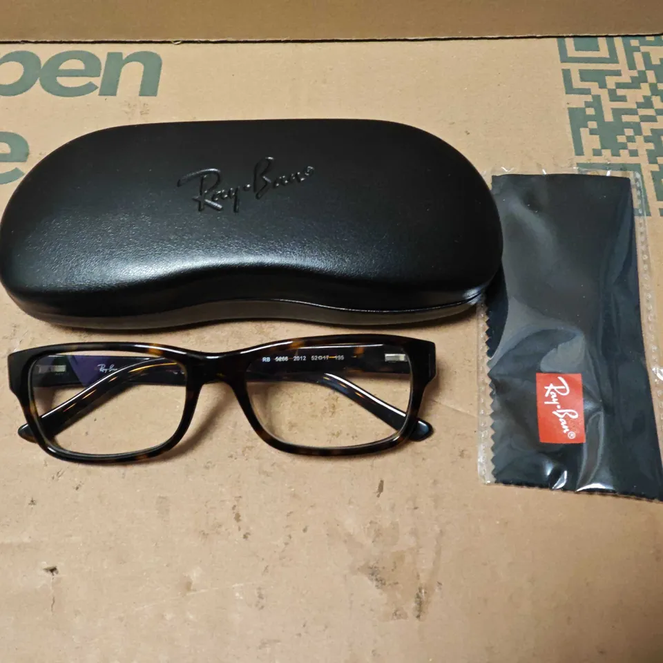 RAY BAN BROWN FRAMED GLASSES IN CARRY CASE