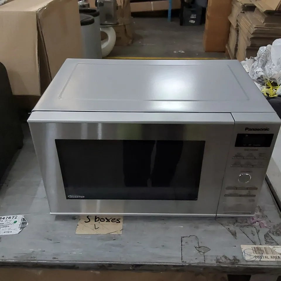 PANASONIC MICROWAVE OVEN NN-SD27HS