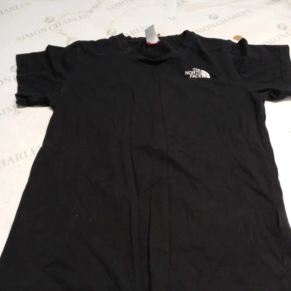 THE NORTH FACE LOGO SHIRT SIZE S