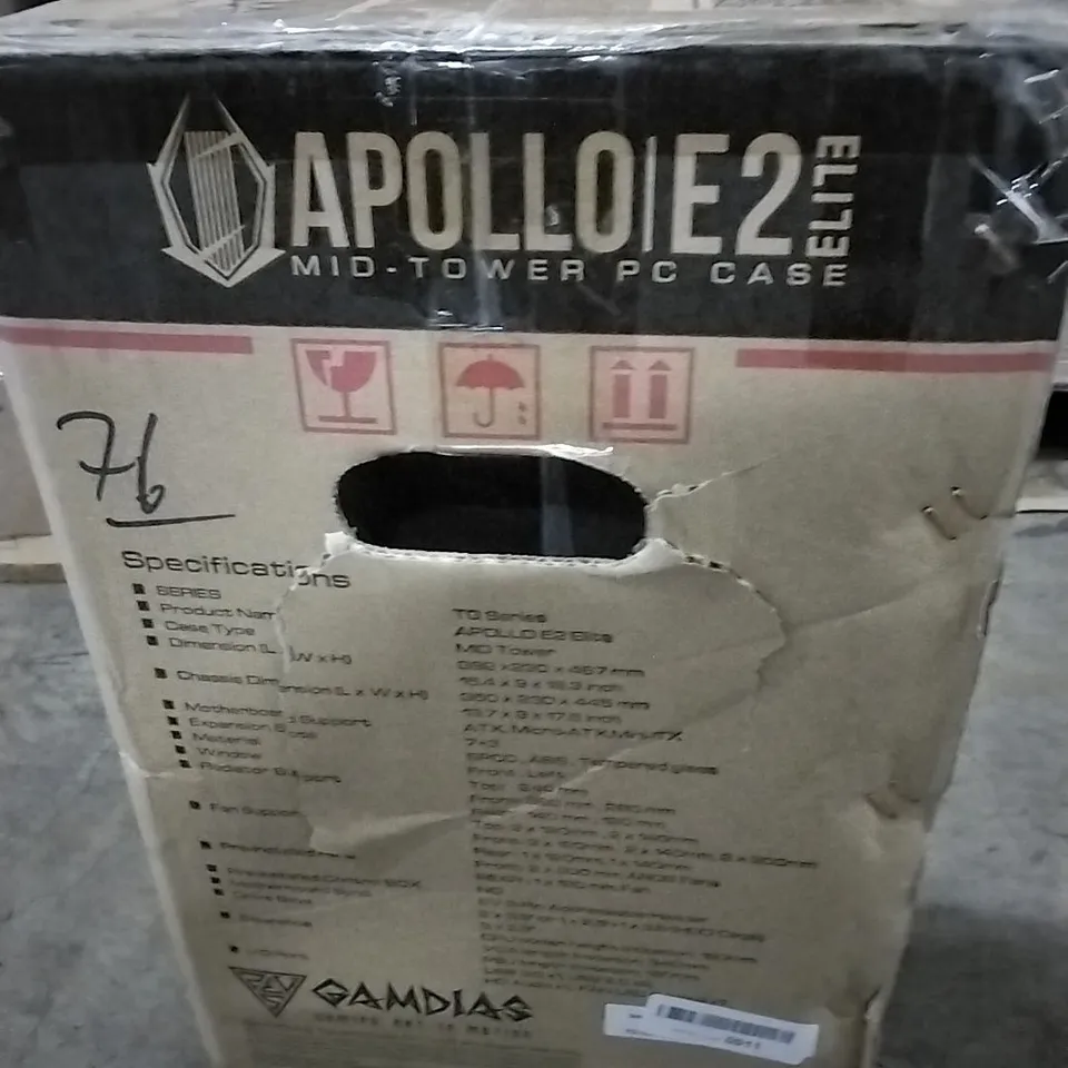 PALLET CONTAINING VARIOUS ASSORTED ITEMS TO INCLUDE: LOGO MCLAREN F1 CAR, FOOT MASSAGERS GAMING PC CASE, GAMING MOUSE MAT ETC.