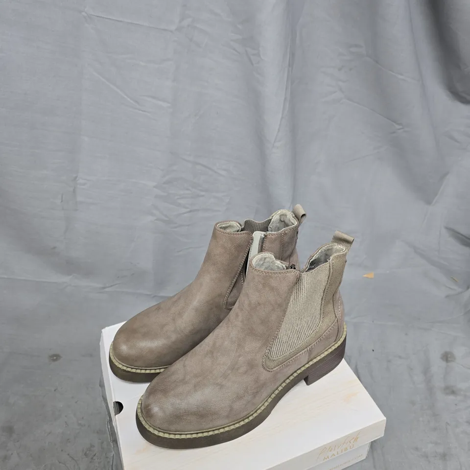 BLOWFISH MALIBU CHELSEA BOOTS – WOMEN’S SUEDE ANKLE BOOTS, GREY/BROWN UK 6