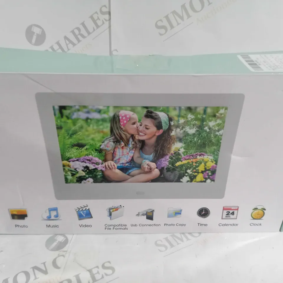 BOXED GOGOLEUE DIGITAL PHOTO FRAME
