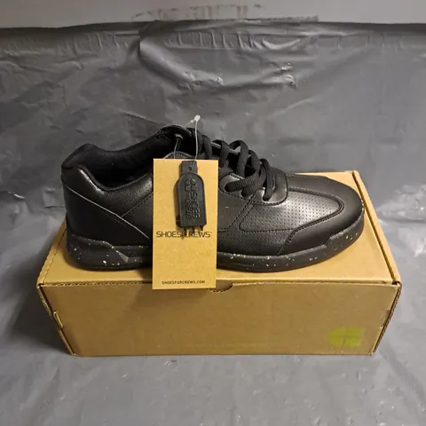 BOXED PAIR OF SHOES FOR CREWS LIBERTY ECO WOMENS SHOES IN BLACK SIZE UK 5