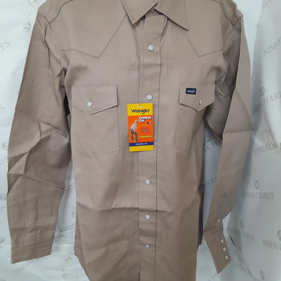 WRANGLER COWBOY CUT WESTERN WORK SHIRT - M