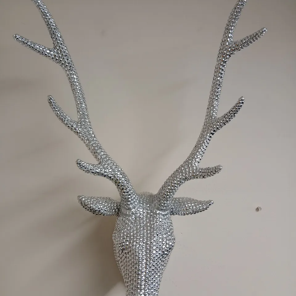 GISELA GRAHAM LONDON CRYSTAL RHINESTONE DEER HEAD WALL MOUNT SCULPTURE