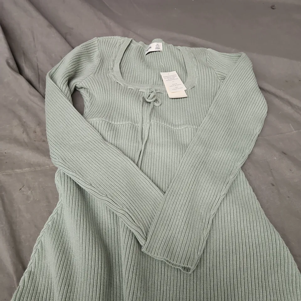 HOLLISTER WOMEN'S KNIT SWEATER – SAGE GREEN, XS PETITE 