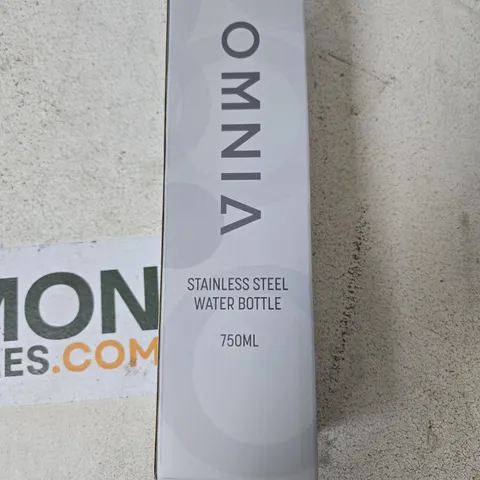 OMNIA STAINLESS STEEL WATER BOTTLE 750ML