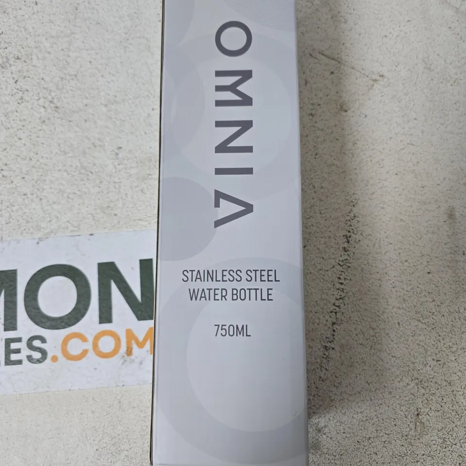 OMNIA STAINLESS STEEL WATER BOTTLE 750ML