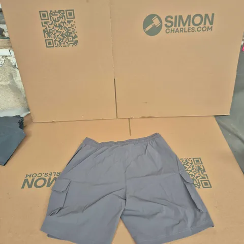 CLOSURE LDN SHORTS – GREY, UK SIZE L