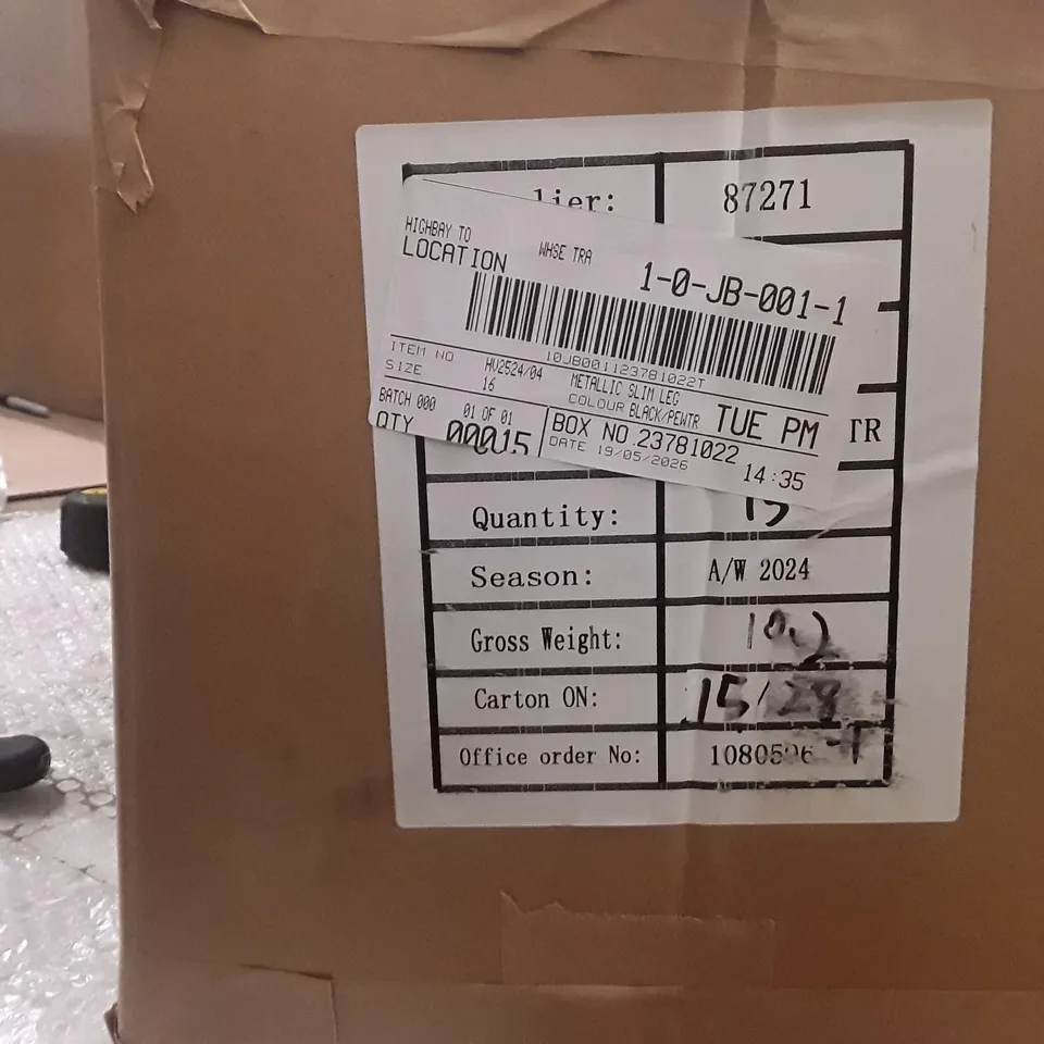 BOXED BRAND NEW MCWILLIAMS DENIM METALLIC SLIM LEG JEANS SIZE 16R BLACK/PEWTR COLOUR APPROXIMATELY 15 PIECES