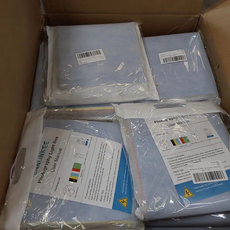 BOX OF PHOTOGRAPHY LIGHT BOX STUDIO TENTS (1 BOX)