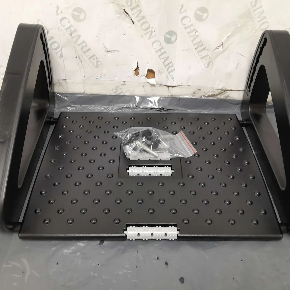 TRIANGLE UNDER DESK FOOTREST MASSAGE PAD