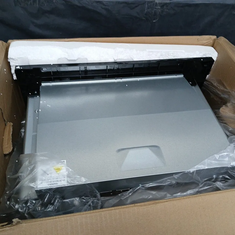 HISENSE MICROWAVE WITH GRILL - COLLECTION ONLY 
