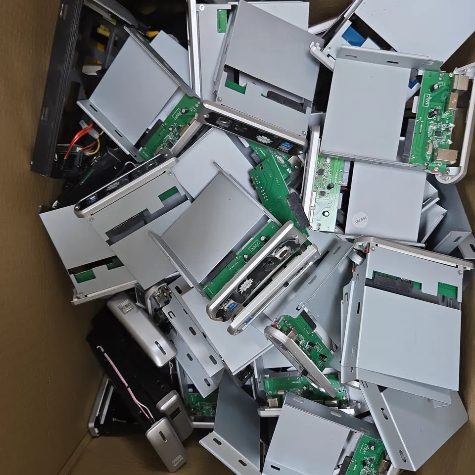 APPROXIMATELY 30 ASSORTED ELECTRICAL PARTS & COMPONENTS - COLLECTION ONLY 