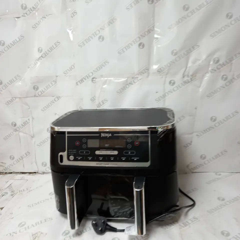 BOXED NINJA FOODI MAX DUAL ZONE 9.5L AIR FRYER AF451UK
