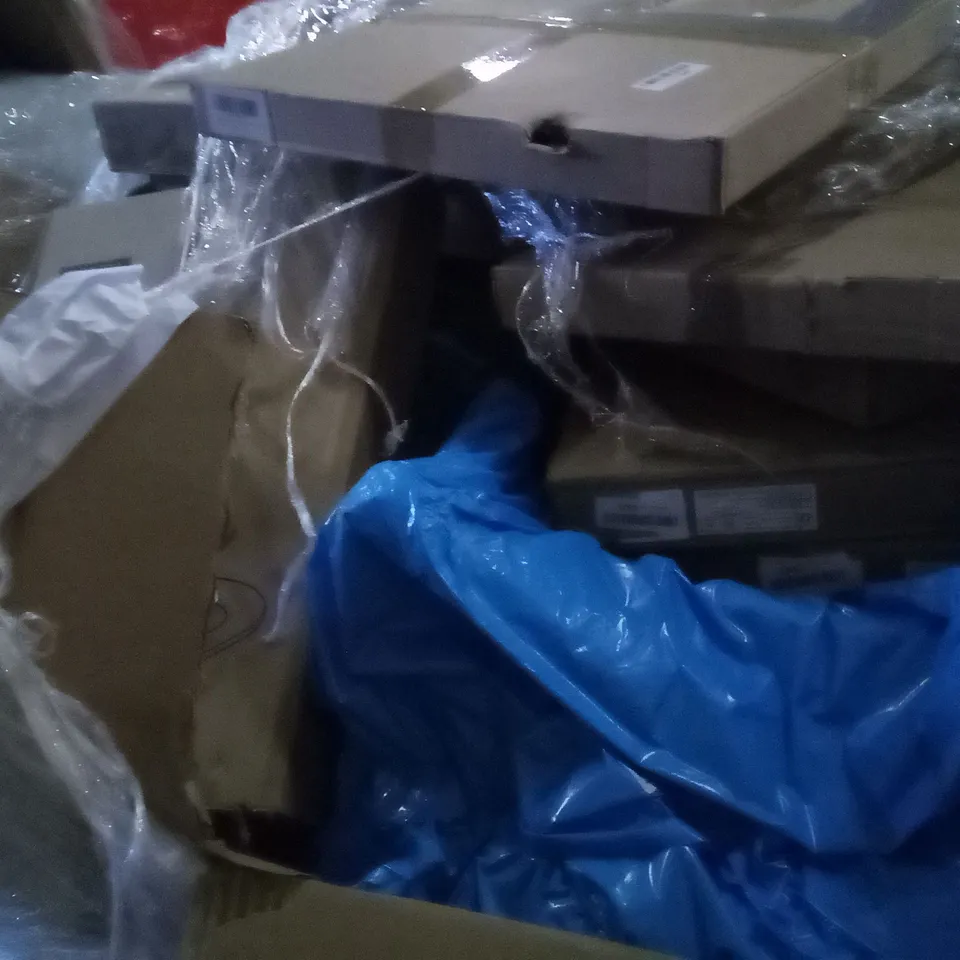 PALLET OF ASSORTED ITEMS INCLUDING ACCSTORE NON-WOVEN FABRIC WARDROBE, TOILET SEAT, ELECTRIC PREMIUM UNDERBLANKET, ENERGY SAVING LED CEILING LIGHT, GARDEN SPRINKLER 