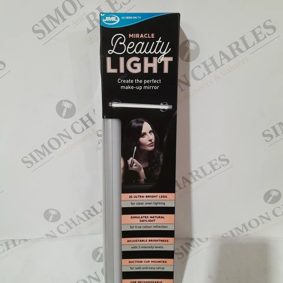 MIRACLE BEAUTY LIGHT
