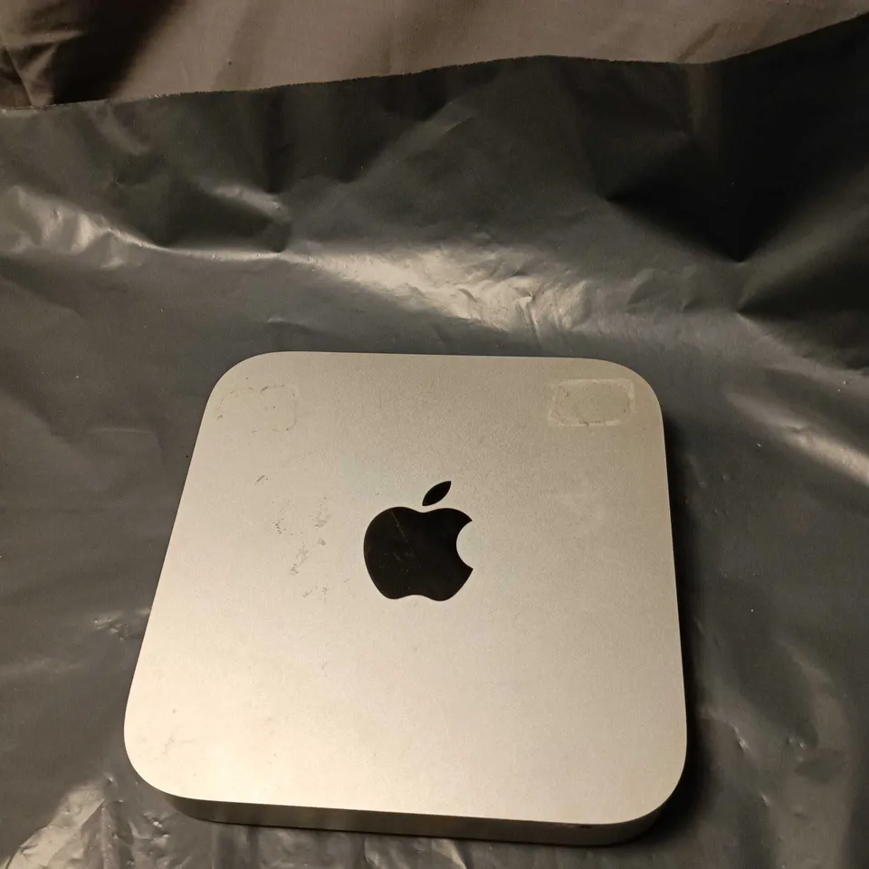 APPLE MAC MINI DESKTOP COMPUTER