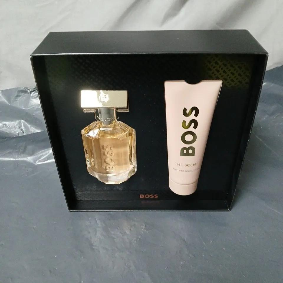 BOSS THE SCENT EAU DE PARDUM AND BODY LOTION SET BOXED