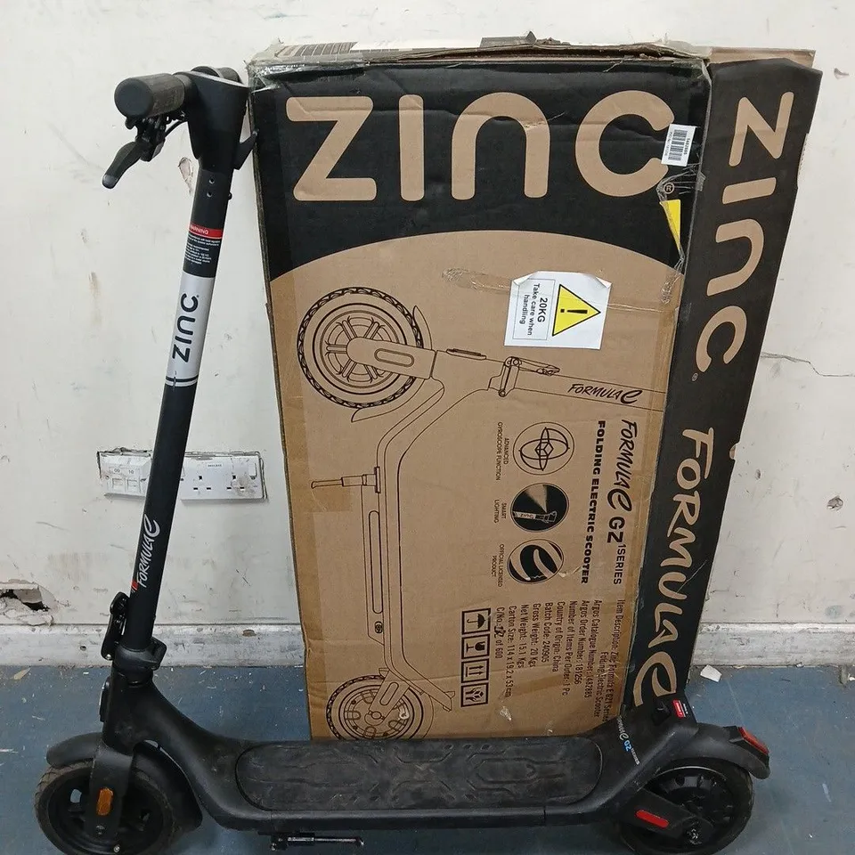 ZINC FORMULA E GZ 1 SERIES FOLDING ELECTRIC SCOOTER IN BLACK - COLLECTION ONLY