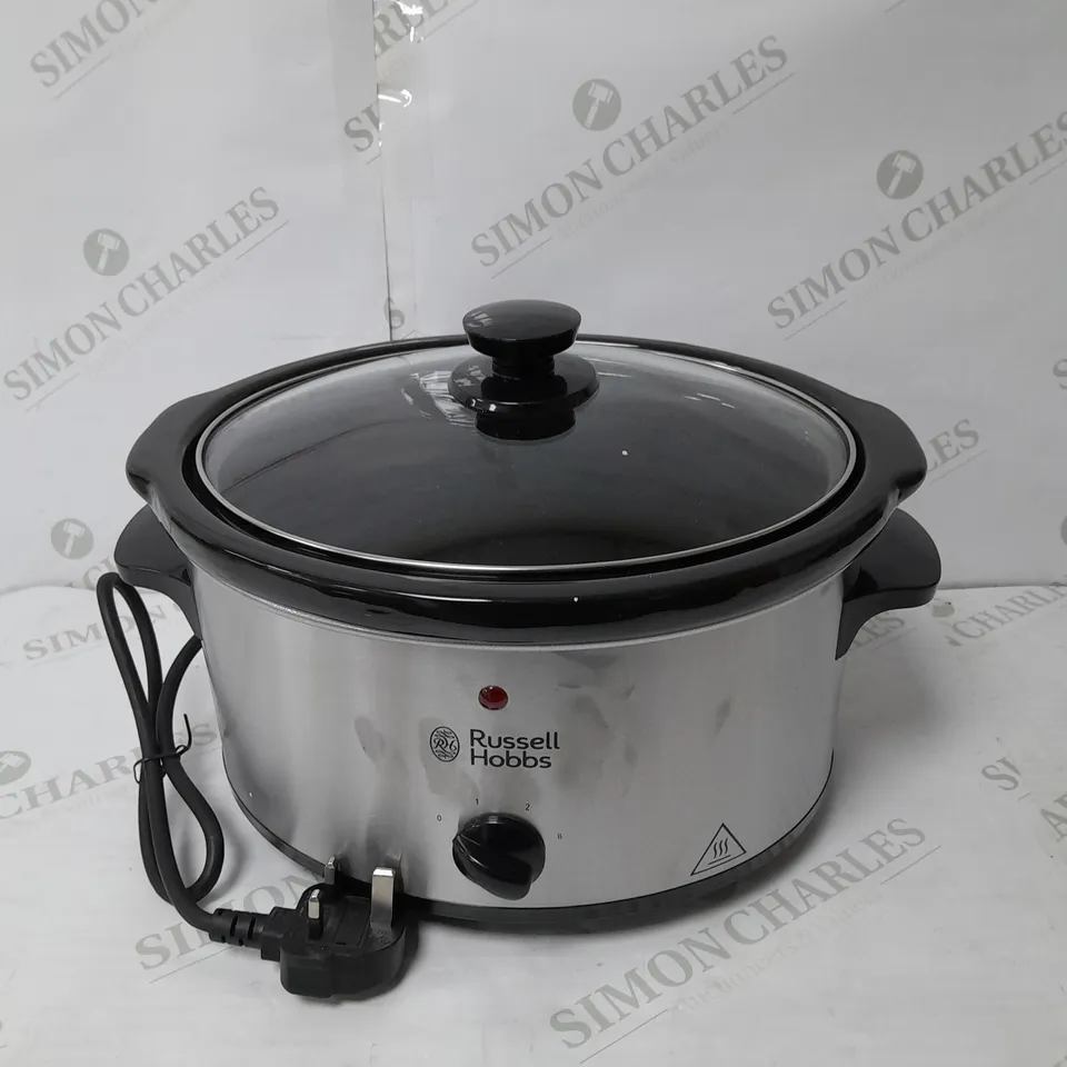 BOXED RUSSELL HOBBS 3.5L SLOW COOKER 