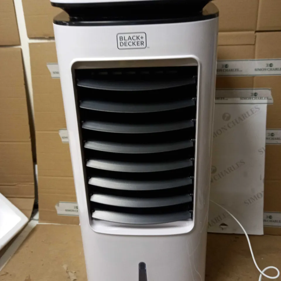 BLACK+DECKER 7 LITRE DIGITAL 2-IN-1 AIR COOLER