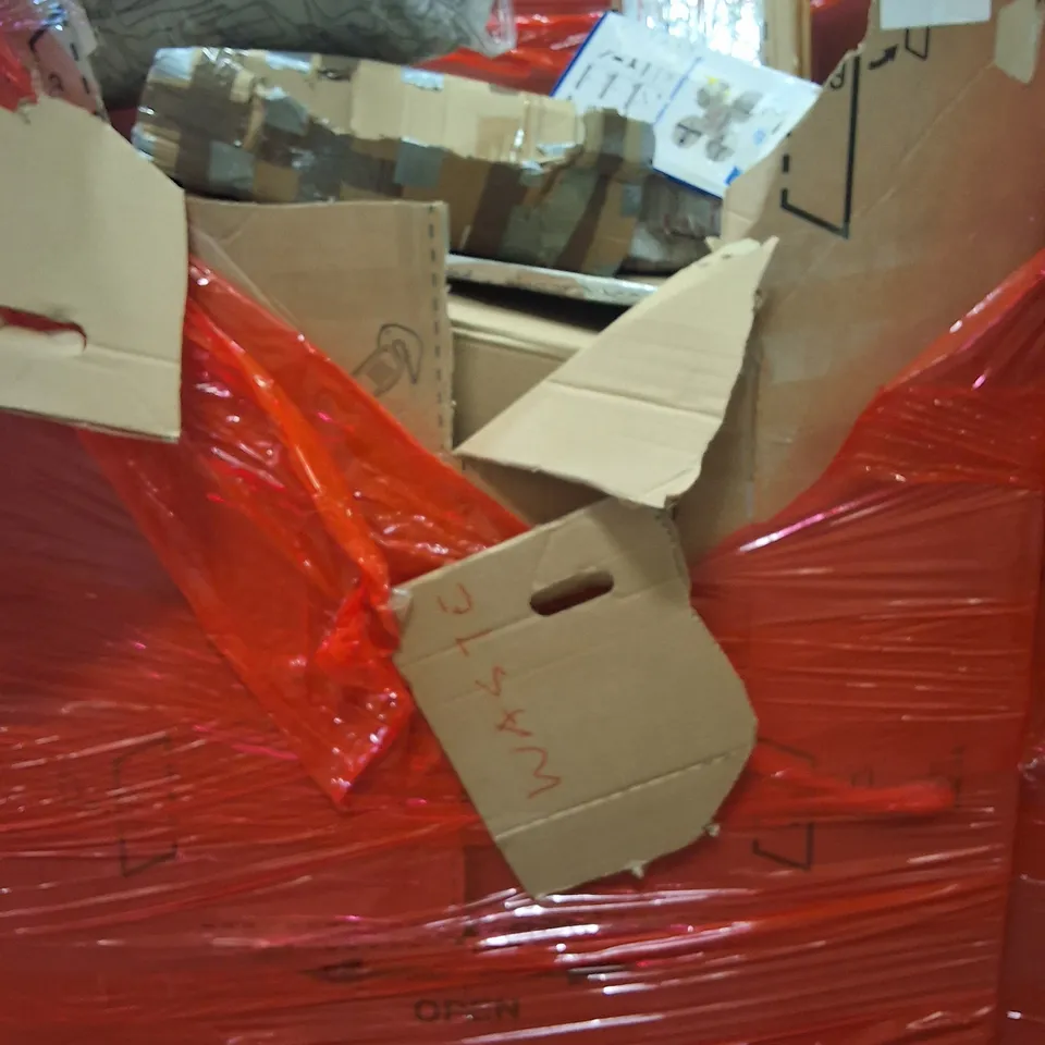 PALLET OF ASSORTED HOUSEHOLD GOODS AND PRODUCTS TO INCLUDE;AREA RUG,CLOTHES AIRER,,ETC