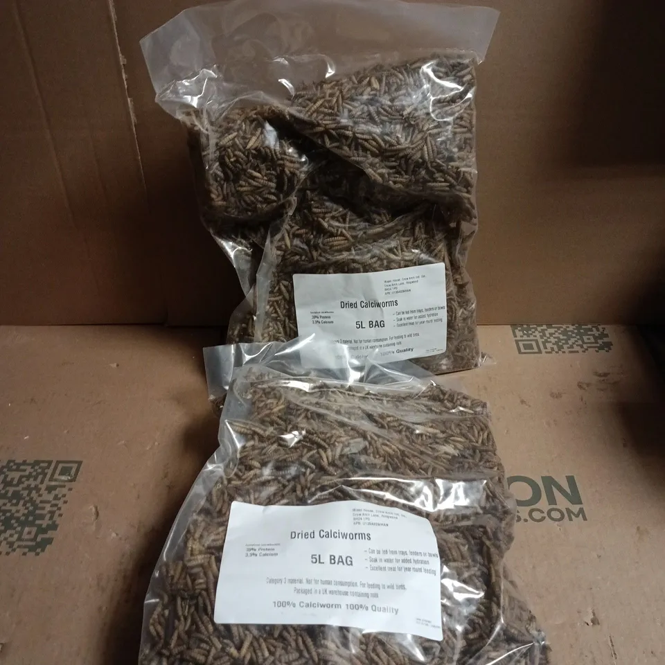 2 X DRIED CALCIWORMS 5L BAG FOR BIRDS