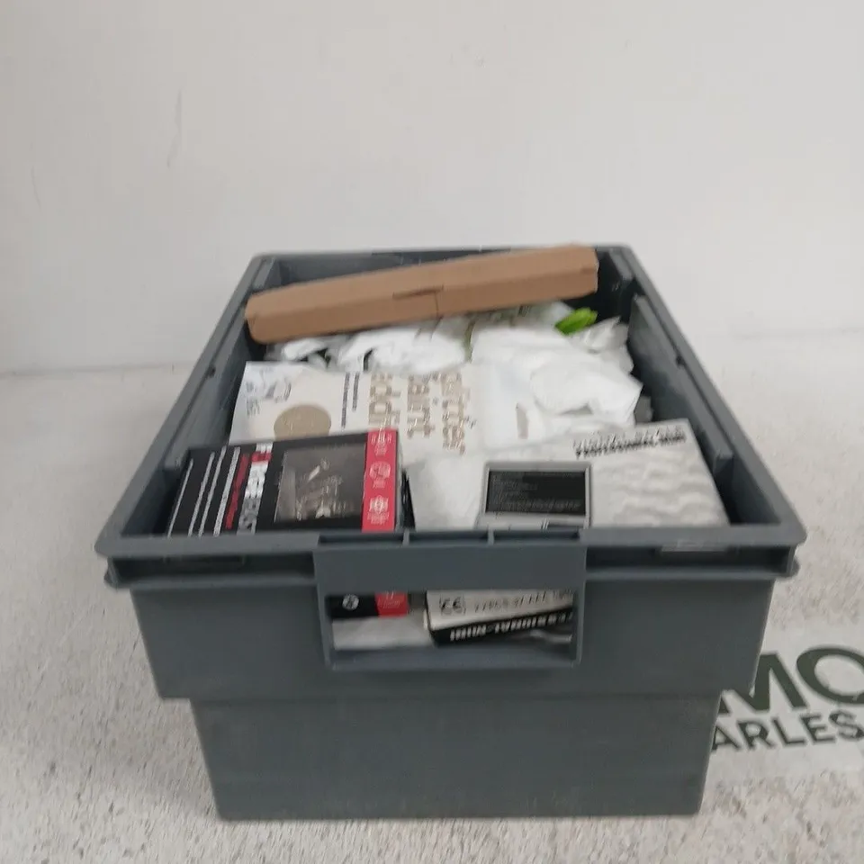 TOTE OF APPROXIMATELY 30 ASSORTED ITEMS TO INCLUDE FORGE FAST SCREWS, DIGITAL MINI SCALE, STAPLER BOXED ETC