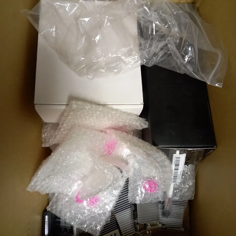 BOX OF APPROXIMATELY 15 ASSORTED HOMEWARE & ELECTRICAL ITEMS TO INCLUDE TURTLE BEACH HEADSET, BIC MARKING PENS, PURE WOOL YARN ETC 