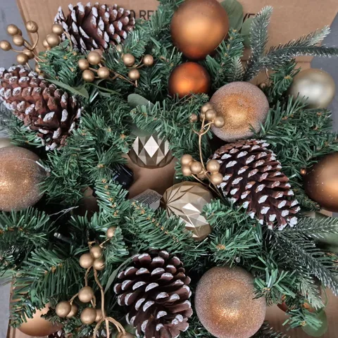 BOXED COPPER AND GOLD PRE-LIT FESTIVE WREATH