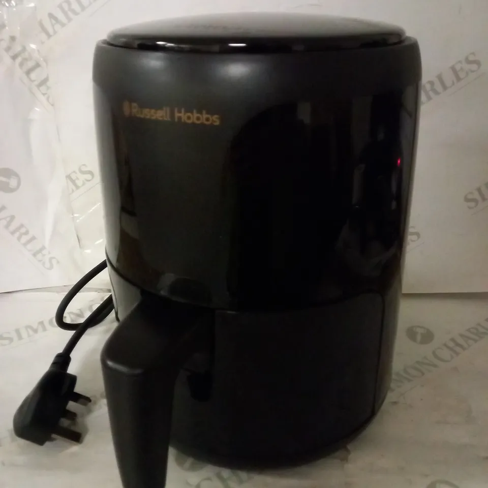 RUSSELL HOBBS SATISFRY AIR SMALL AIR FRYER