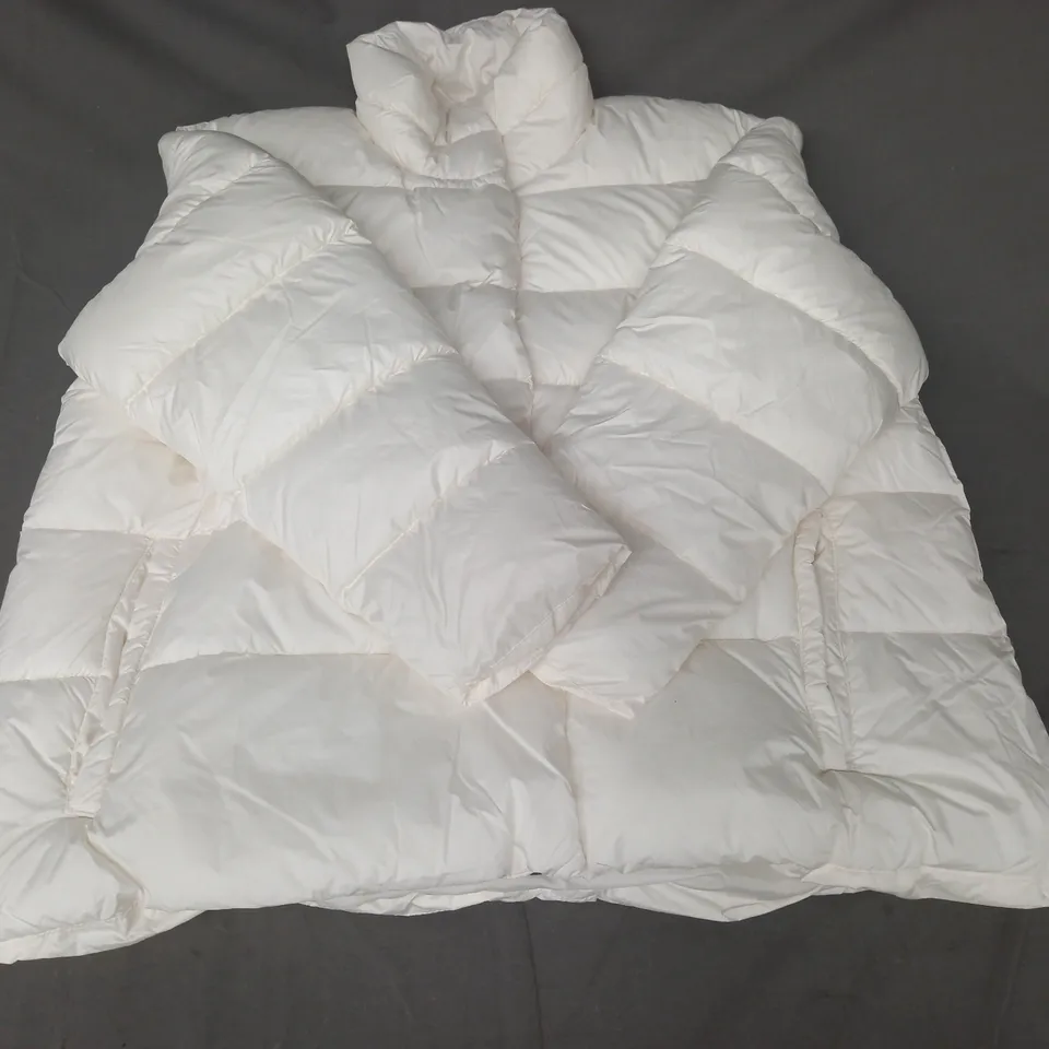 REGATTA RAEGAN PADDED JACKET IN SNOW WHITE SIZE 20