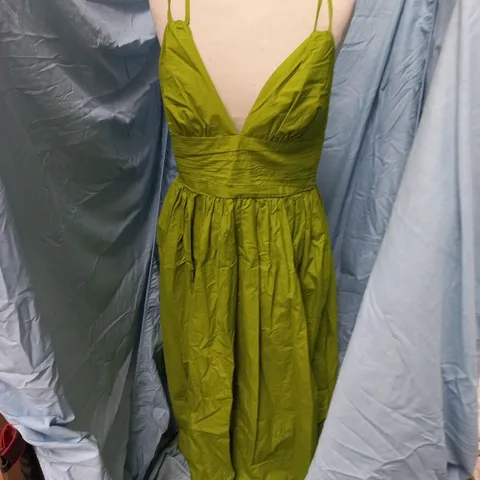 NOBODY'S CHILD GREEN MIDAXI DRESS β UK 10 (EU 38, USA 6)
