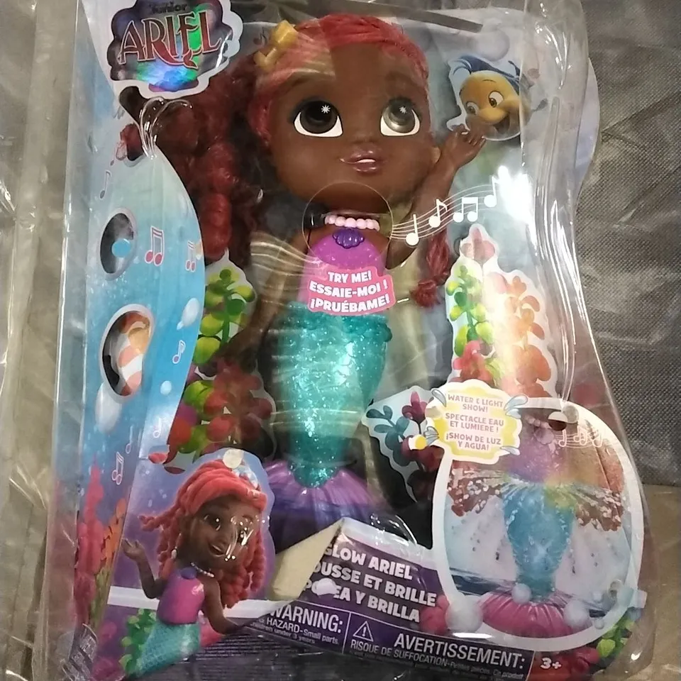 DISNEY JUNIOUR FLASH N GLOW ARIEL 