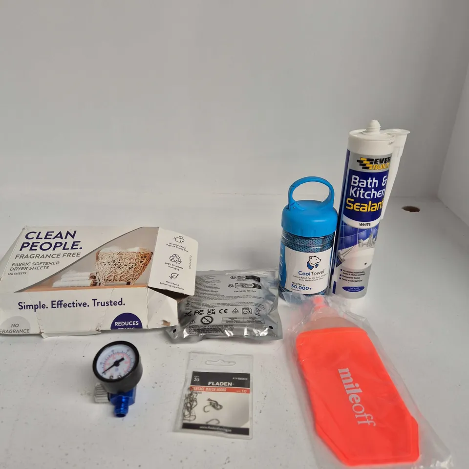TOTE OF APPROXIMATELY 10 ASSORTED ITEMS INCLUDING MILE OFF SOFT FLASK, EVER BUILD BATH & KITCHEN SEALANT AND A COOL TOWEL