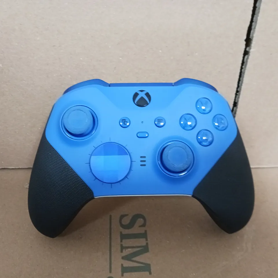 XBOX ELITE WIRELESS CONTROLLER SERIES 2 – CORE - BLUE