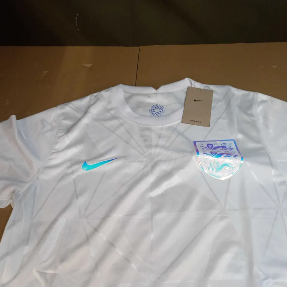 ENGLAND FC HOME SHIRT SIZE M