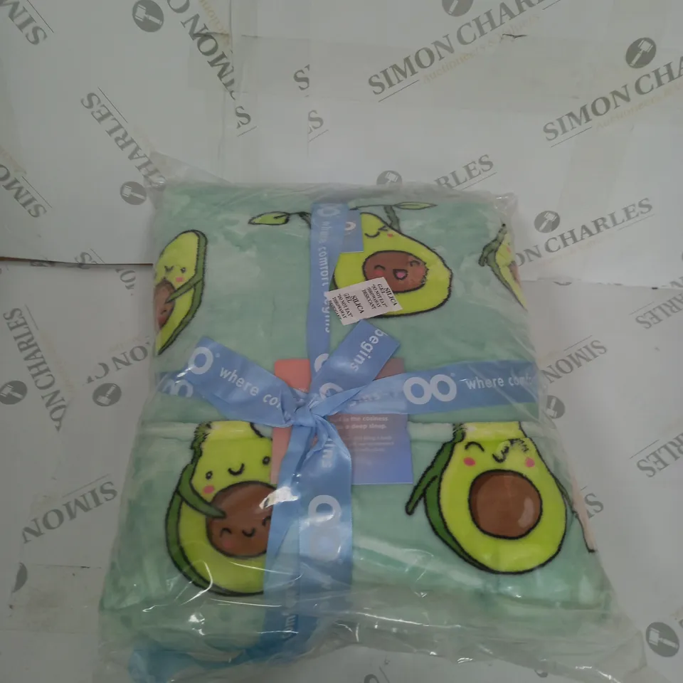 OODIE OVERSIZED WEARABLE BLANKET - AVACADO