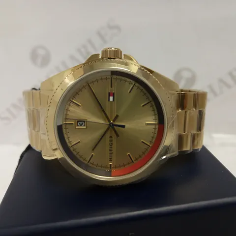 TOMMY HILFIGER-STYLE BRACELET STRAP WATCH