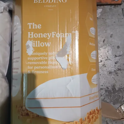 THE FINE BEDDING COMPANY HONEYFOAM PILLOW